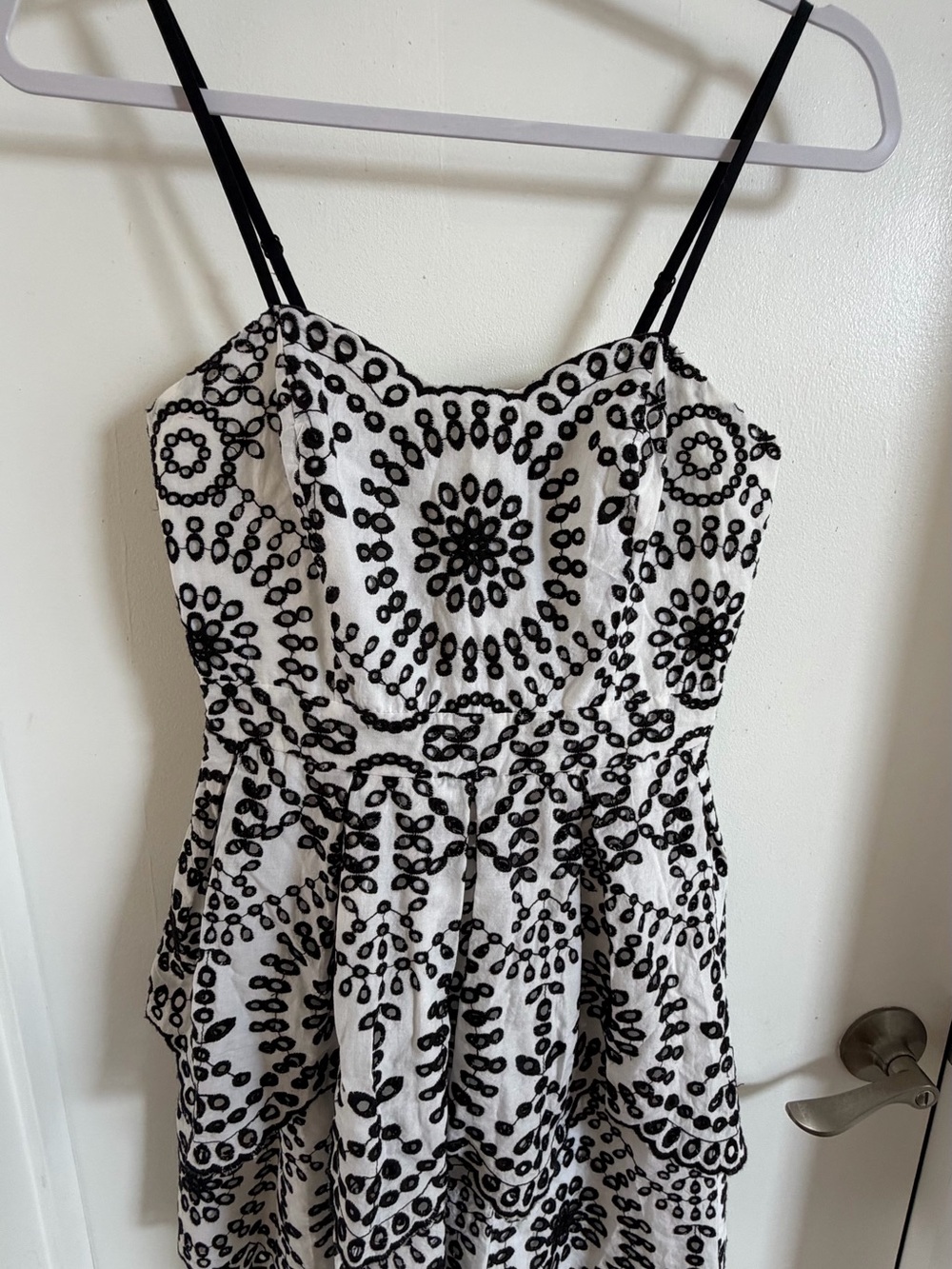 NWT Express Size 0 Black White Eyelet Embroidered Fit & Flare Dress $128